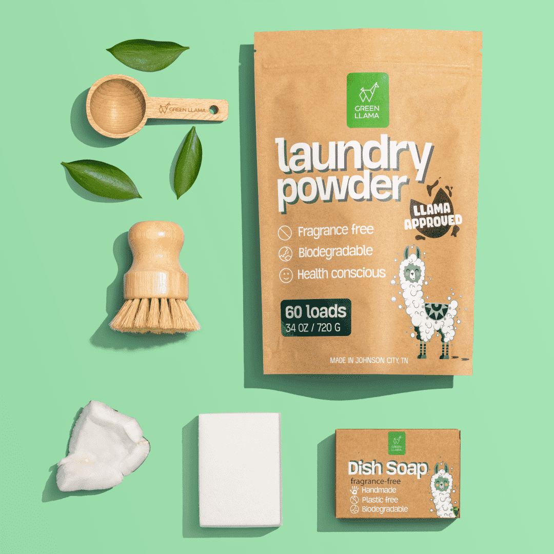 Green Llama presents its eco-friendly laundry powder and dish soap with natural cleaning tools.
