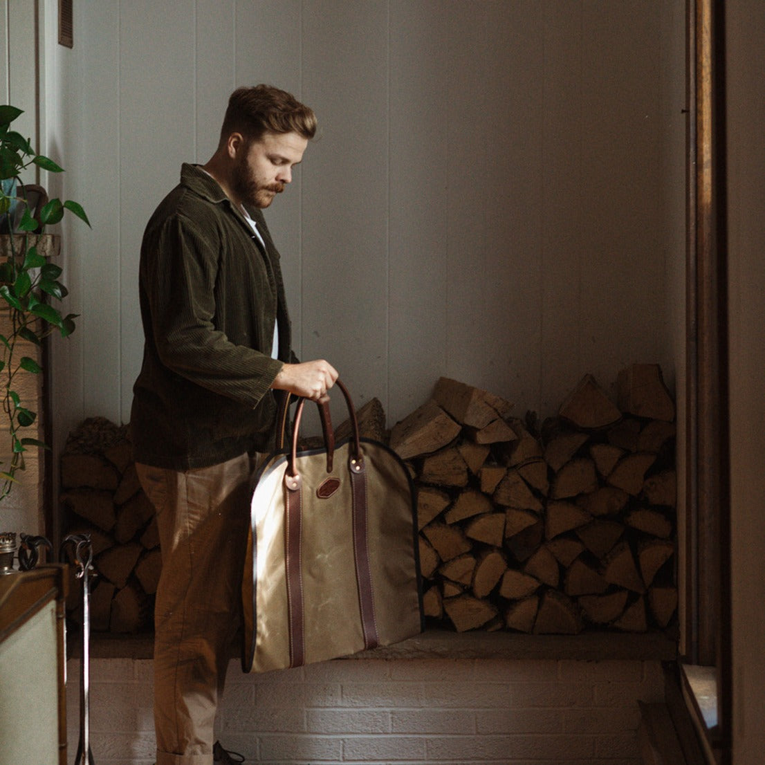 Rugged Log Carrier