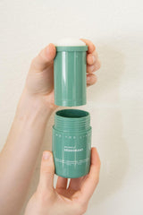 SOLIDSILK® Refillable Deodorant (Pure Aloe Fragrance-Free) - Extra Strength