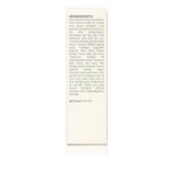 Shows skincare product ingredient list featuring aloe vera, coconut oil, and various botanical extracts with a pH level of 5.5-5.6.
