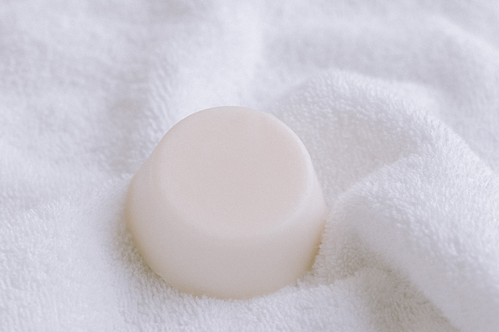 SOLIDSILK® Delicate Detangling Conditioner - BIG BAR